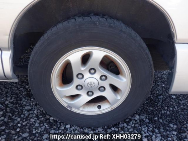 Used 2002 AT toyota regius-wagon RCH41W Image[32]