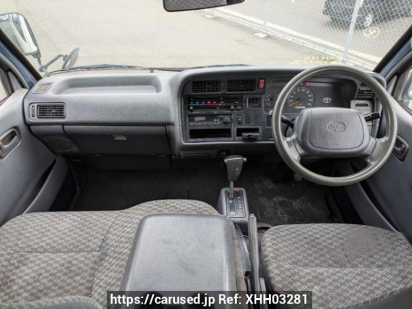 Used 2003 AT toyota hiace-van RZH112V Image[18]