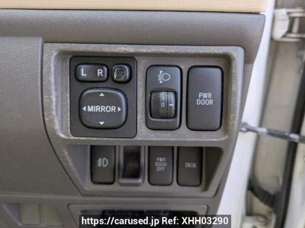 Used 2004 AT toyota sienta NCP81G Image[26]
