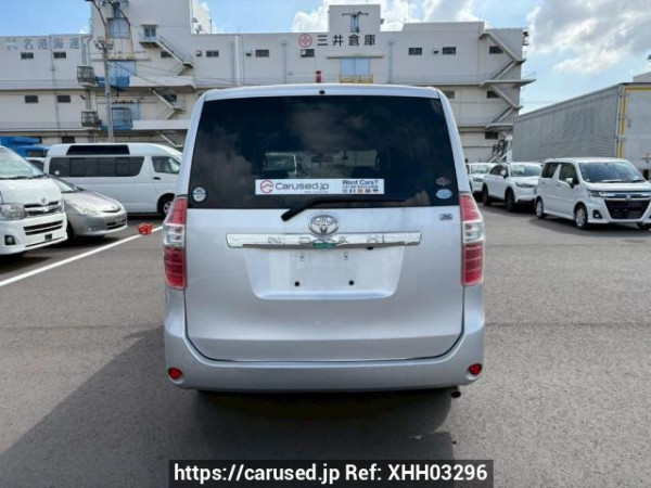 Used 2009 AT toyota noah ZRR70G Image[5]