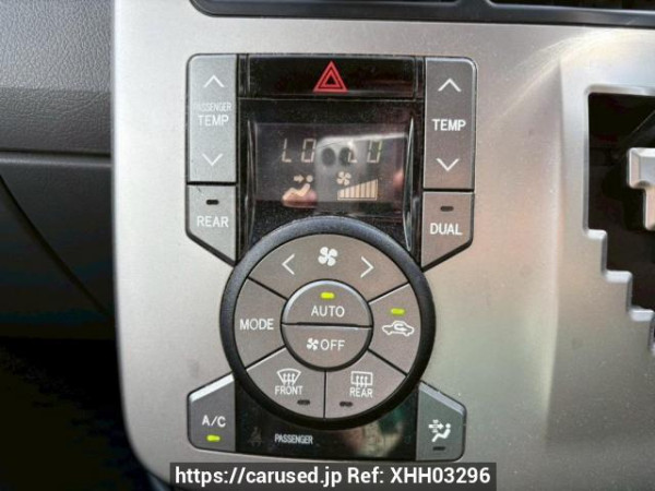 Used 2009 AT toyota noah ZRR70G Image[27]