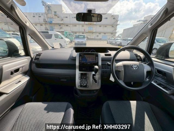 Used 2008 AT toyota noah ZRR70G Image[19]