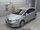 Toyota Prius alpha ZVW41W