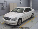 Toyota Crown GRS182