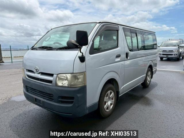 Used 2004 AT toyota regiusace-van KDH205V Image[2]