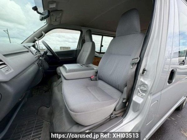 Used 2004 AT toyota regiusace-van KDH205V Image[13]