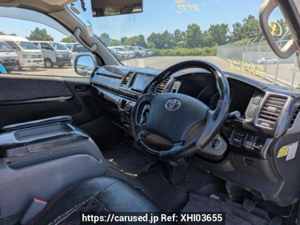 Used 2005 AT toyota regiusace-van KDH205V Image[12]