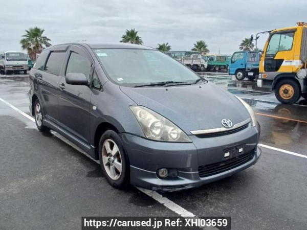 Used 2003 AT toyota wish ZNE10G Image[0]