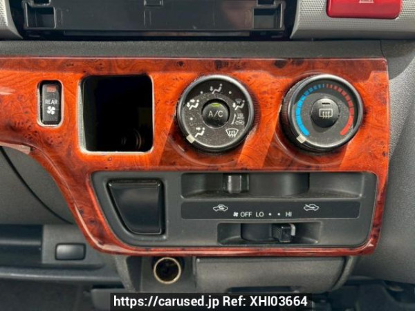 Used 2006 AT toyota hiace-van KDH205V Image[26]