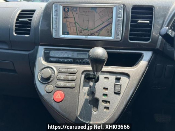 Used 2004 AT toyota wish ANE10G Image[24]