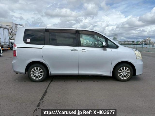 Used 2009 AT toyota noah ZRR70G Image[7]