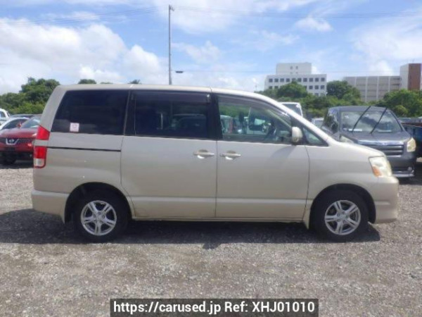 Used 2004 AT toyota noah AZR65G Image[7]