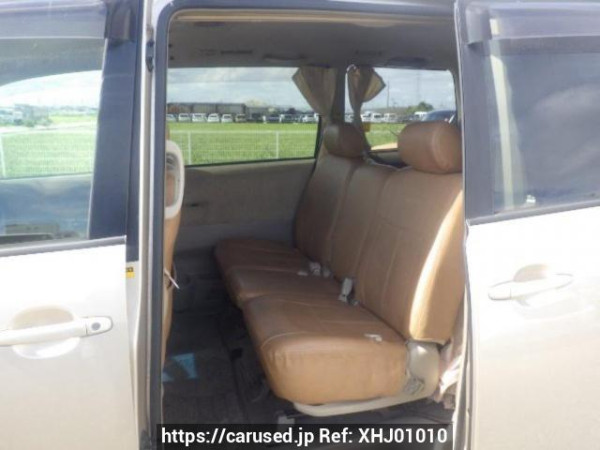 Used 2004 AT toyota noah AZR65G Image[14]