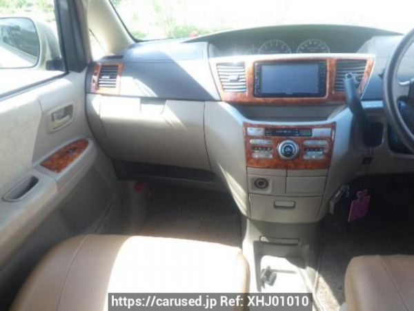 Used 2004 AT toyota noah AZR65G Image[17]