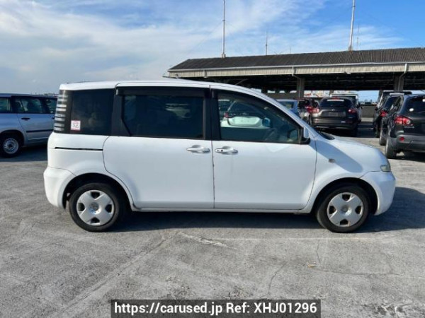 Used 2004 AT toyota sienta NCP81G Image[7]