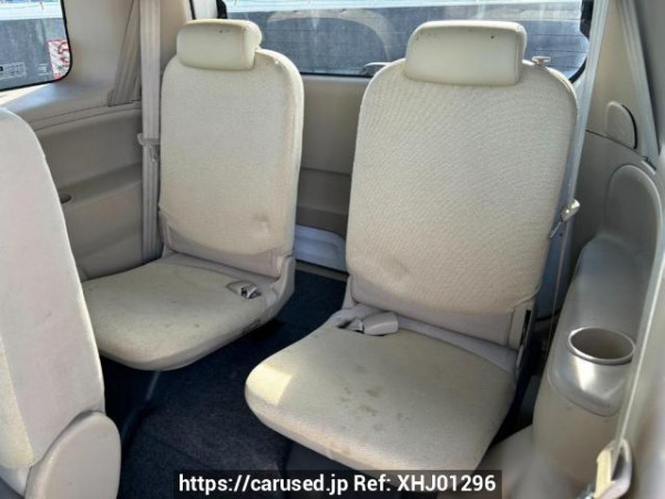 Used 2004 AT toyota sienta NCP81G Image[16]