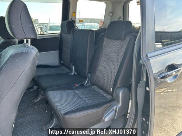 Used 2008 AT toyota noah ZRR70W Image[14]