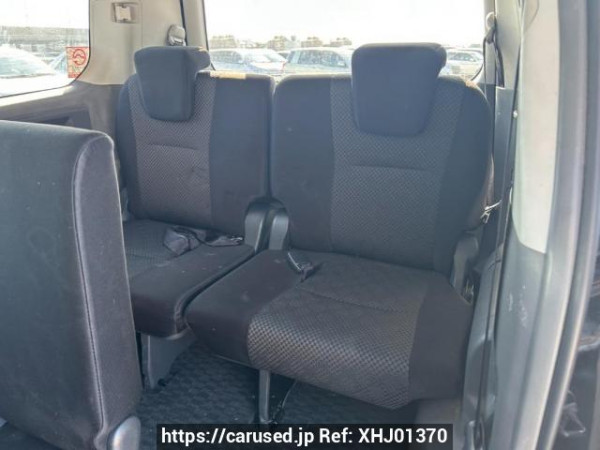 Used 2008 AT toyota noah ZRR70W Image[15]