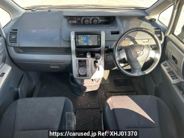 Used 2008 AT toyota noah ZRR70W Image[18]