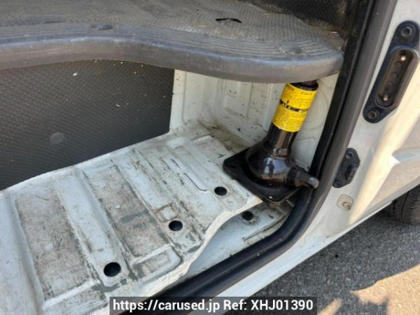 Used 2010 AT toyota regiusace-van KDH201V Image[43]