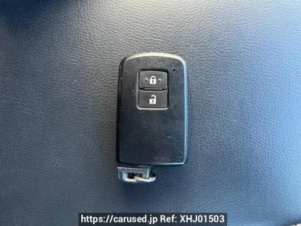 Used 2014 AT toyota harrier ZSU60W Image[30]