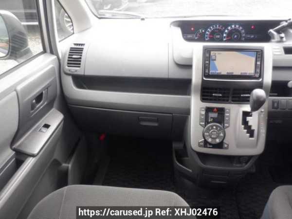 Used 2008 AT toyota noah ZRR70G Image[19]