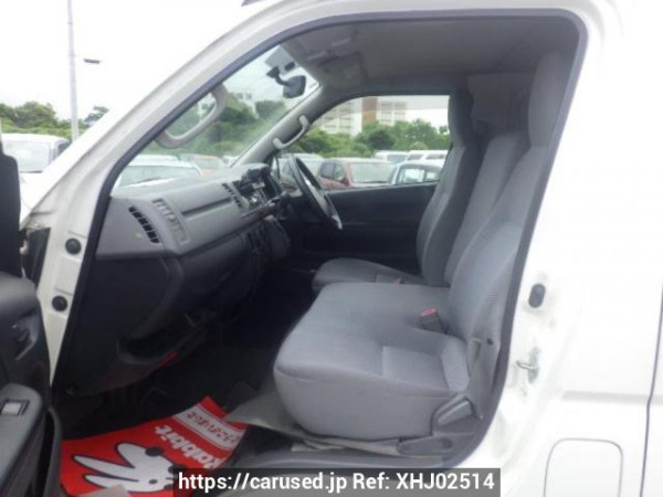 Used 2006 AT toyota regiusace-van KDH200V Image[12]