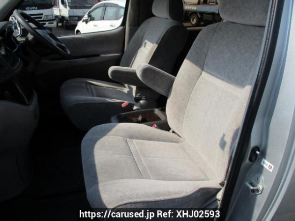 Used 2000 AT toyota regius-wagon RCH41W Image[18]