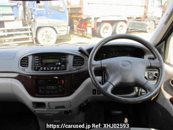 Used 2000 AT toyota regius-wagon RCH41W Image[24]