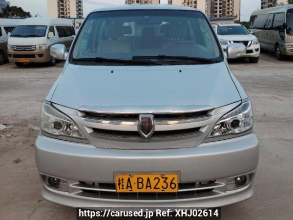 Used 2011 MT jinbei grace - Image[1]