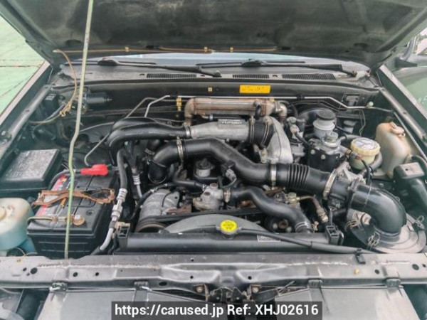 Used 2015 MT isuzu pickup - Image[8]