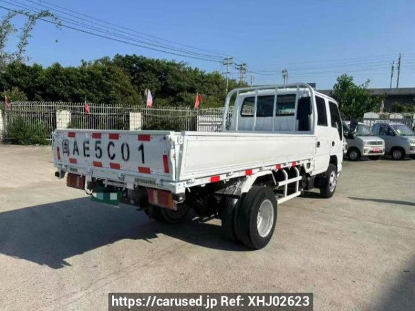 Used 2016 MT isuzu isuzu-others - Image[4]