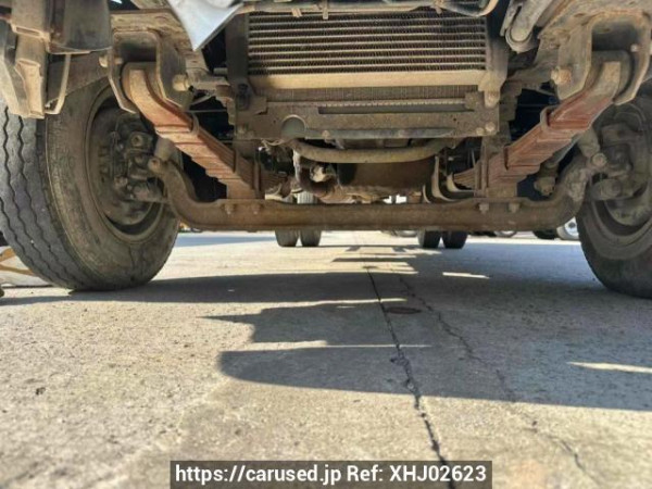 Used 2016 MT isuzu isuzu-others - Image[12]