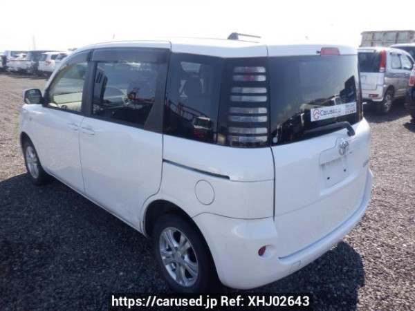 Used 2003 AT toyota sienta NCP81G Image[4]