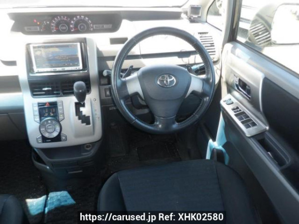 Used 2008 AT toyota voxy ZRR70W Image[21]