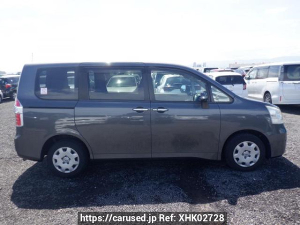 Used 2009 AT toyota noah ZRR70G Image[7]