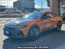 Toyota Crown Crossover TZSH35