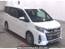 Toyota Noah ZWR80W