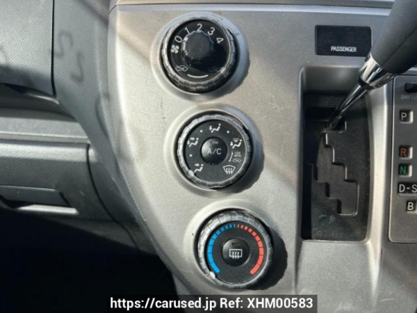 Used 2010 AT toyota ractis SCP100 Image[25]