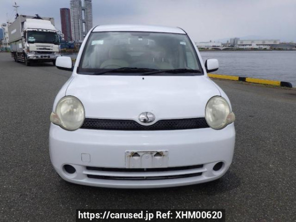 Used 2004 AT toyota sienta NCP81G Image[1]