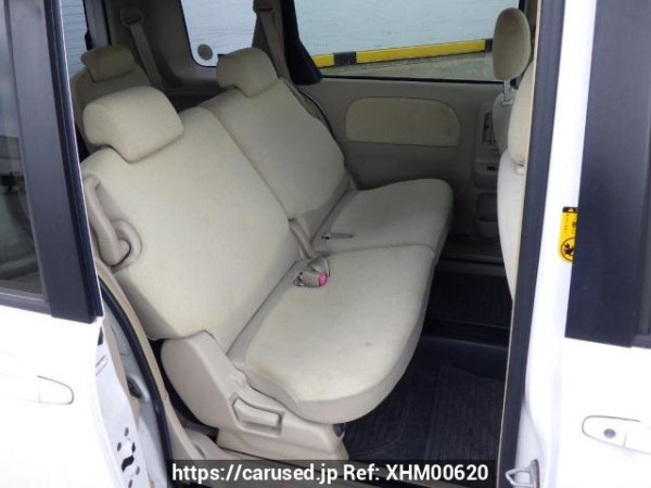 Used 2004 AT toyota sienta NCP81G Image[15]
