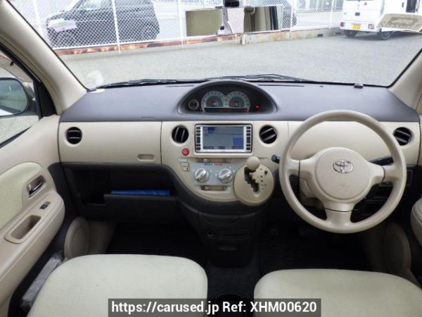 Used 2004 AT toyota sienta NCP81G Image[18]
