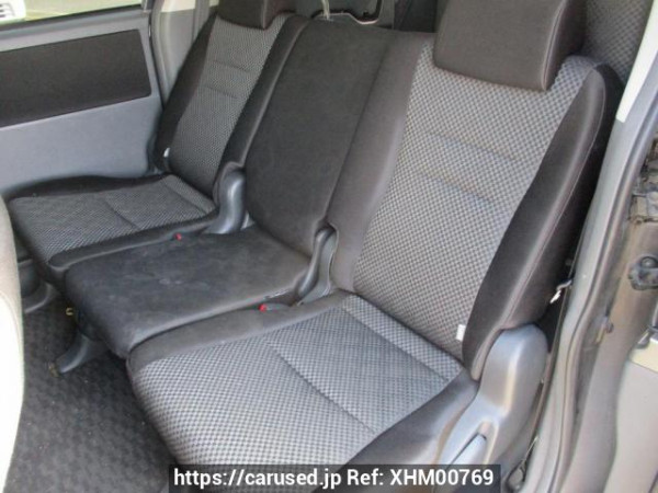 Used 2009 AT toyota noah ZRR70W Image[18]