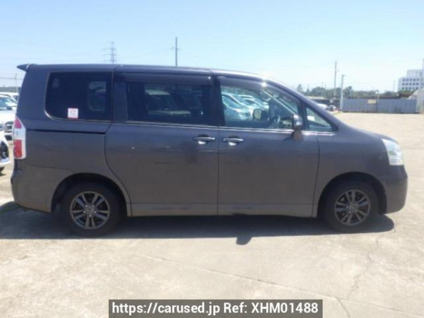 Used 2008 AT toyota noah ZRR70G Image[7]