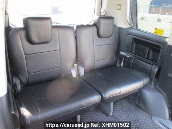 Used 2010 AT toyota noah ZRR70G Image[19]