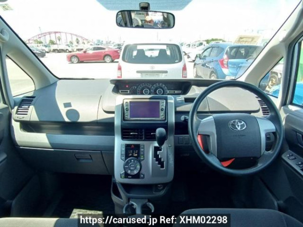 Used 2008 AT toyota noah ZRR70G Image[19]