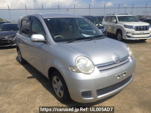 Used 2012 AT toyota sienta NCP81G Image[0]