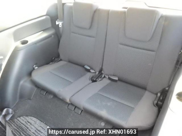 Used 2004 AT toyota wish ZNE10G Image[17]
