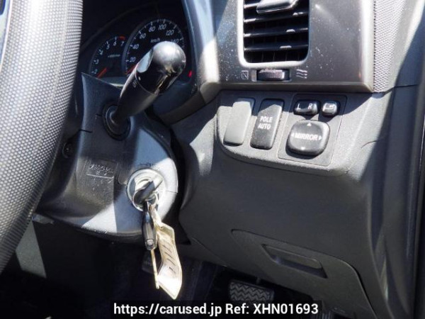 Used 2004 AT toyota wish ZNE10G Image[27]