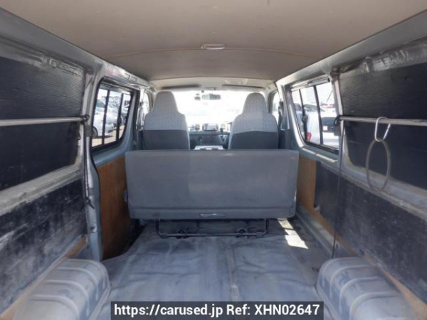 Used 2004 AT toyota regiusace-van KDH200V Image[9]
